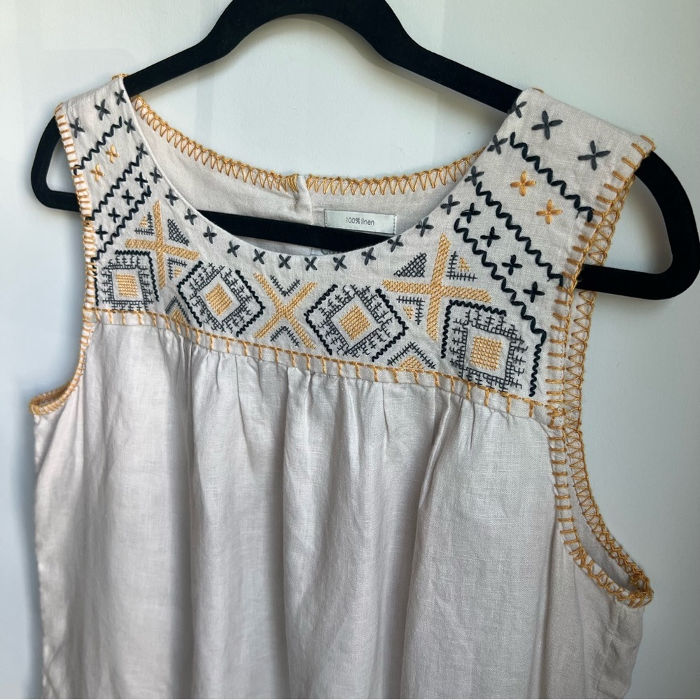 C&C California 100% Linen Dress w/ Embroidery - Large - Picture 5 of 8